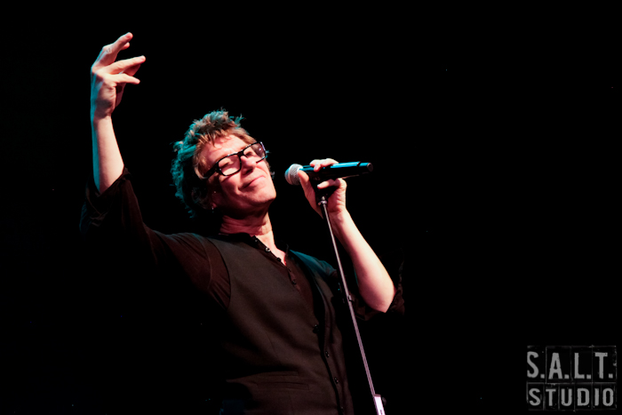 Richard Butler of the Psychedelic Furs live music photography copyright Kelly Starbuck for SALT Studio Photography, Wilmington, NC.